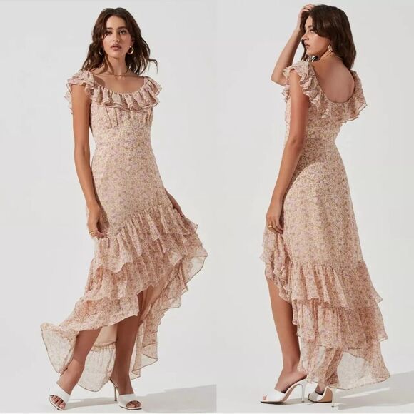 Astr Dresses & Skirts - ASTR the label MAGNOLIA‎ FLORAL RUFFLE HI-LO MAXI DRESS large